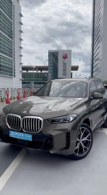 BMW X5, серый