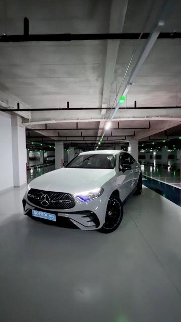 Mercedes GLC, белый